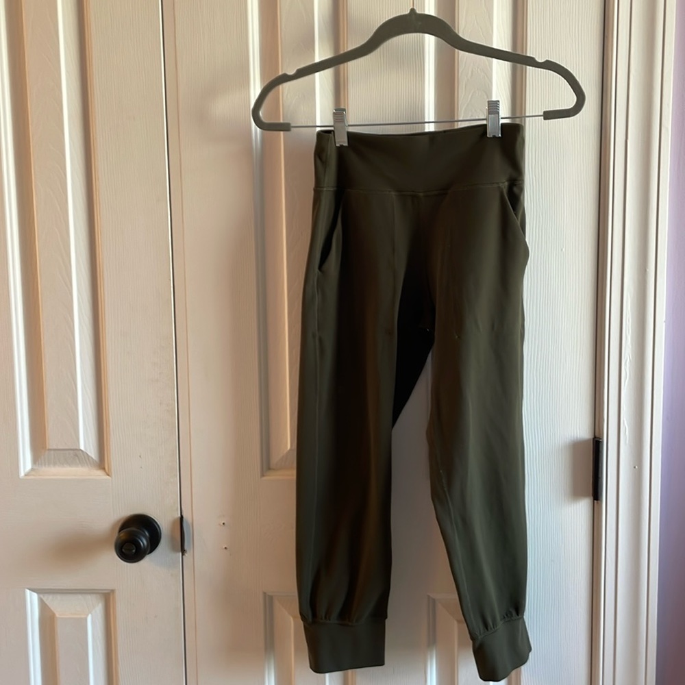 Lululemon Align Joggers, Size 4, Olive Green